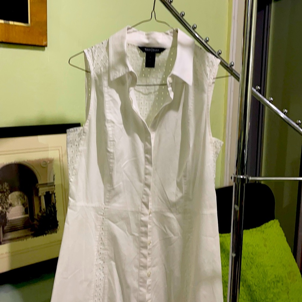 Beautiful white lace dress in good condition.